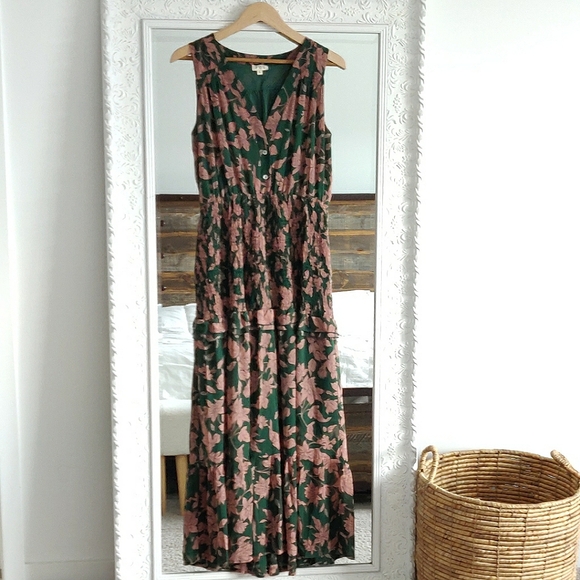 FINAL SALE 🆕 POL LEAF PRINT MAXI  DRESS - Picture 1 of 13